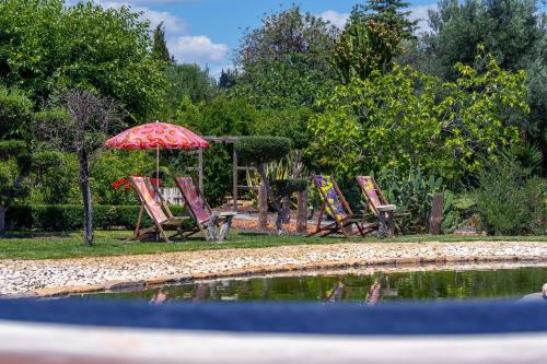 Hage, Villa - Algarve, private pool, lake and gardens in Vale de Eguas