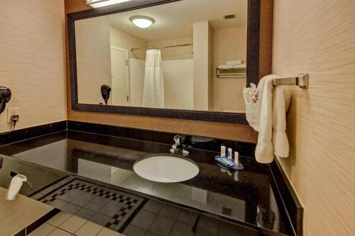 Fairfield Inn and Suites by Marriott Weatherford in Weatherford, USA