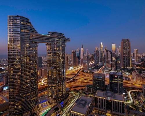 Modern 2BR with Balcony Sea Views and Pool, Gym Near Attractions, Dubai