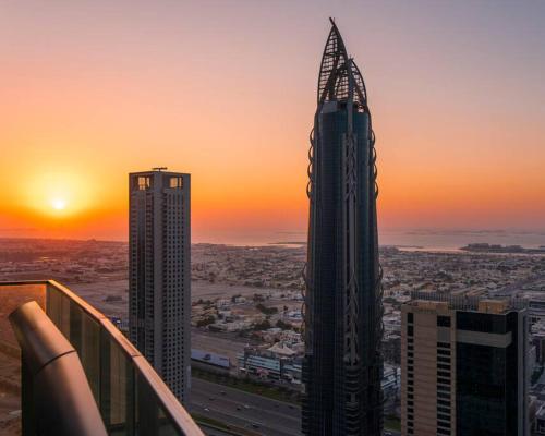 Modern 2BR with Balcony Sea Views and Pool, Gym Near Attractions, Dubaj (fotografie 10)