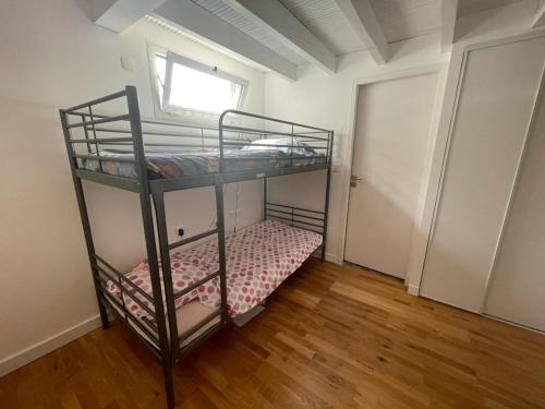 Apartment image 4