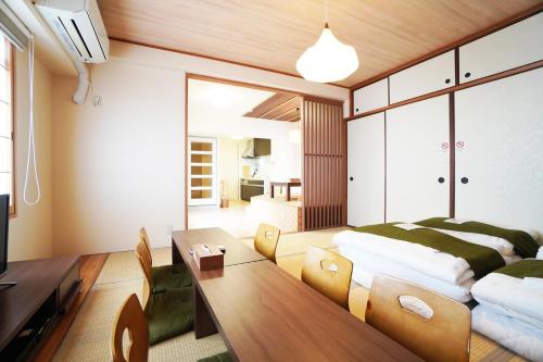 Estate Kuromon Room Type - Two-Bedroom Apartment