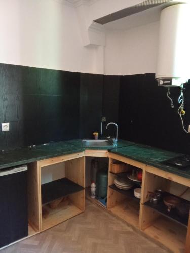 Studio N12 for family