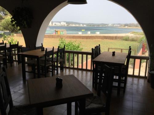  Apartamentos Alba in Bahia de Sant Antoni