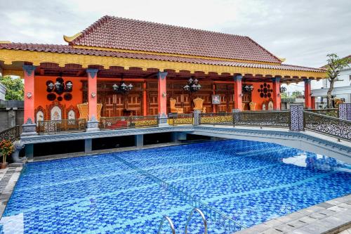 Swimming pool, Ramada Suites by Wyndham Solo near Rumah Sakit Khusus Bedah Karima Utama