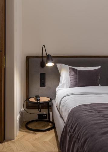 On The Square Guesthouse - image 10
