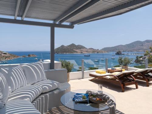 Petra Hotel & Suites - image 11