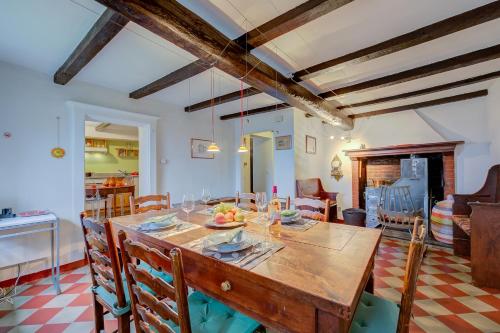 Oprema, Casa Dell'Antonio - Happy Rentals in Novaggio