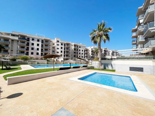 Global Properties, Apartamento con gran terraza en Canet