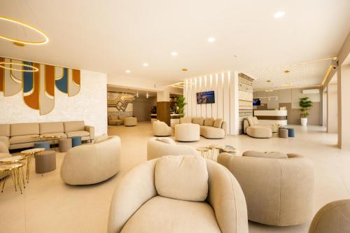 Lobby, Royal Bay Resort & Aqua Park - All Inclusive and Free beach accsess in Kavarna