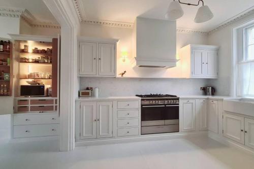 Cheltenham Townhouse - 3/4 bed