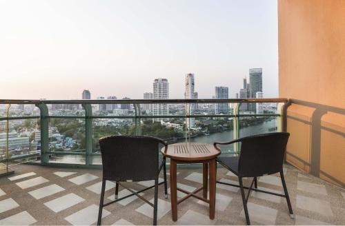 Balkong/terasse, Chatrium Hotel Riverside Bangkok in Bangkok langs elven