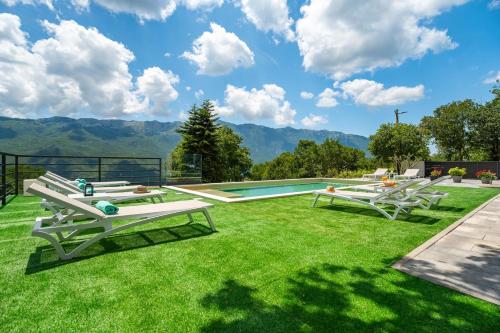 Villa Rose in Zagvozd, Makarska hinterland
