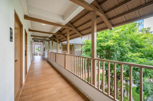 ทัศนียภาพภายนอกโรงแรม, โรงแรมวิสพาร์ค รัชดา (Hotel Wizpark Ratchada) near สถานีรถไฟฟ้าใต้ดินพระราม 9