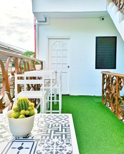 Exterior view, NomadsMNL Hostel in Parañaque