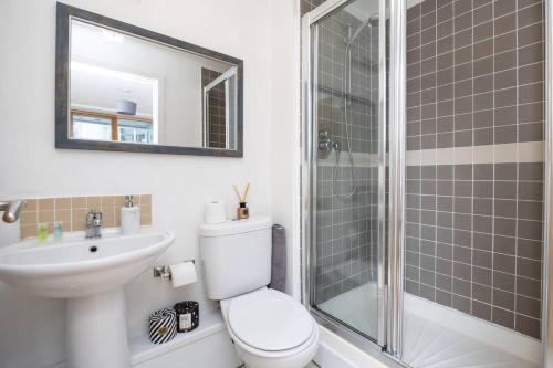 Lovely 2 BR apartment with balcony, Dublin (photo 9)