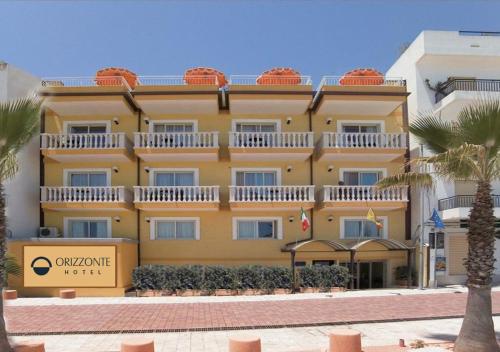 Hotel Orizzonte - Letojanni