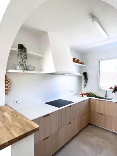 BiniVento- Lovely villa with pool near the beach BiniVento- Lovely villa with pool near the beach