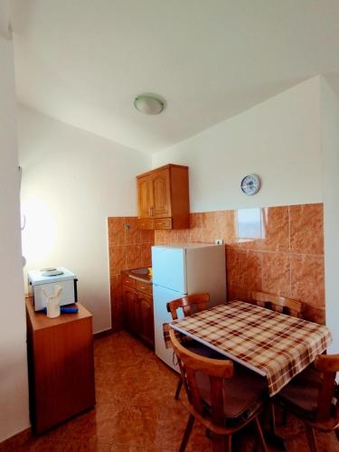 Joksimović apartmani - image 11