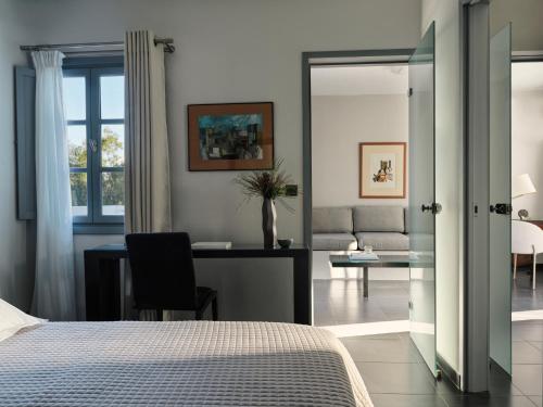 Petra Hotel & Suites - image 9