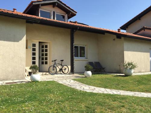 Belle Maison Anglet 300m des plages gîte à louer Chambre-d'Amour