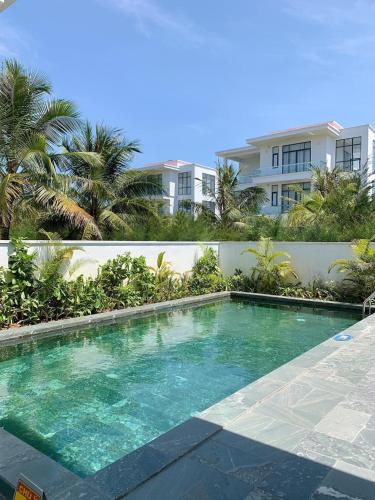 Swimming pool, FLC Grand Villa BT33-04 in Thanh Hoá / Sầm Sơn Beach