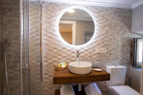 Las Dos Peñas Las Dos Peñas