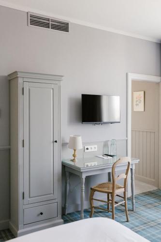 2 twin beds