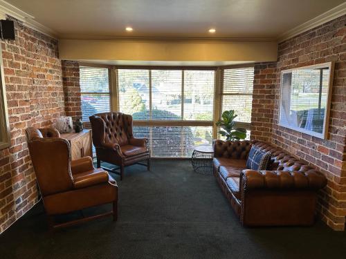 บริการและสิ่งอำนวยความสะดวก, แกรนด์ คันทรี ลอดจ์ โมเต็ล (Grand Country Lodge Motel) in มิตตากอง