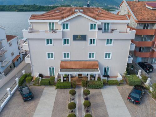 Apartments Adeona - image 12