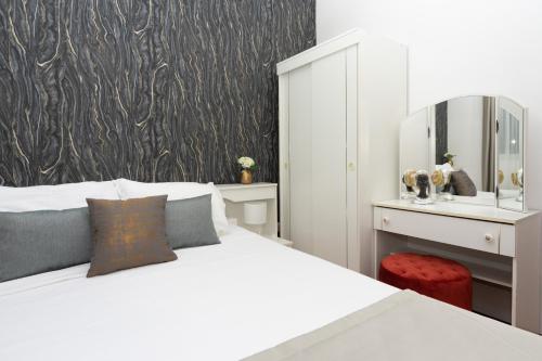 Apartments Adeona - image 13