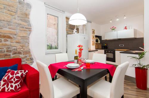 Apartment Istriana by Locap Group