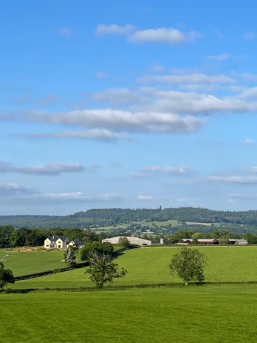 Stunning 1-Bed in Bruton Somerset stunning views