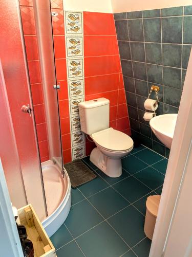 Beltes Street Guest House - image 2