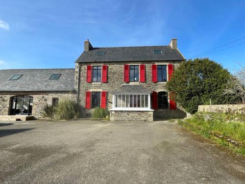 Belle maison de campagne d'architecte, pétanque et rando, plages à 5 min !