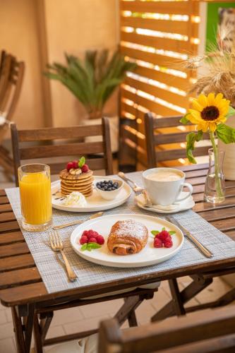 포르토 산엘피디오 Resilienza Tropical Apartments & Room 4성급 게스트하우스 외관