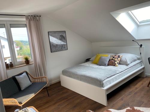 Ferienwohnung 3SZ, großer Balkon , naturnah in Amstetten