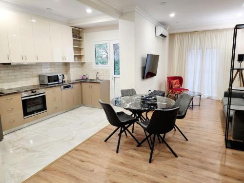 Kallithea's Luxury Apartment VIPGreece, Atény
