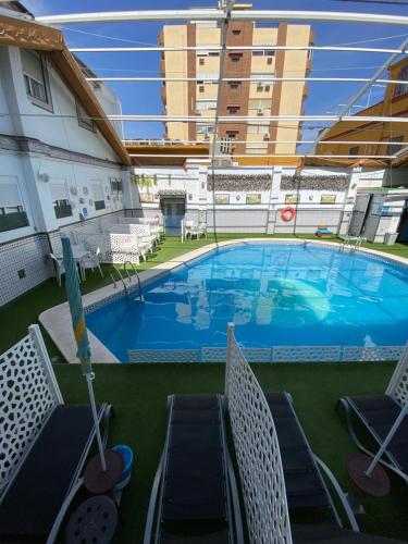 Hostal Avenida Andalucia - image 3