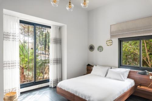Carmel Suites by Olala Homes