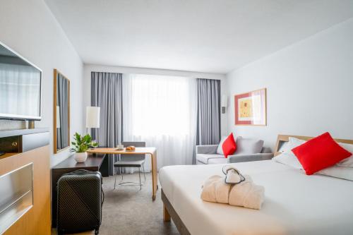 room detail thumbnail 0