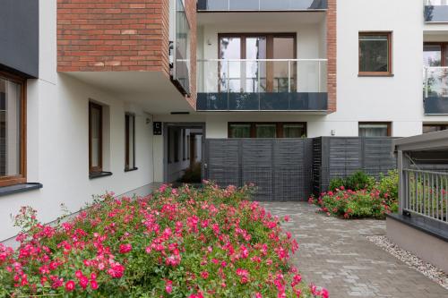Stunning Family Apartment Ursynów with Parking & Balcony by Noclegi Renters - image 2