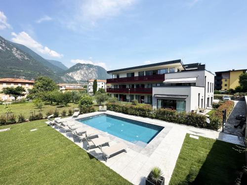 Residence Zangirolami - Luxury Garden and Balcony Apartments