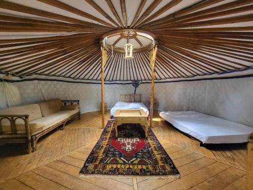 2 double beds, 1 sofa bed