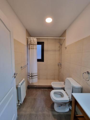 Two-Bedroom House image 1