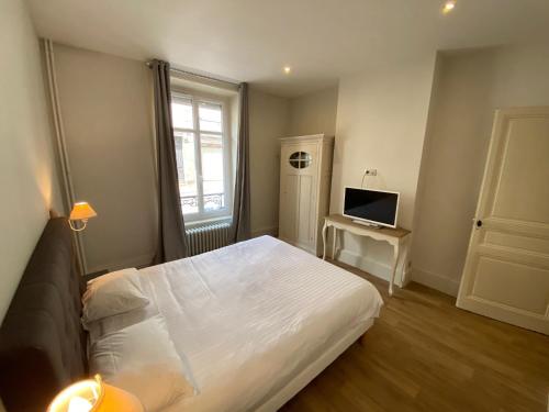 Two-Bedroom Superior Apartment