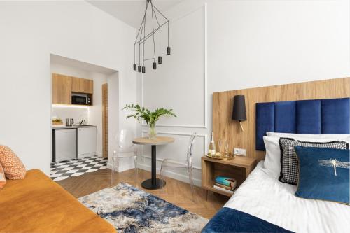 Movo II Old Town Apartments 5