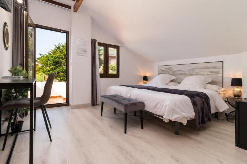 Hotel SanMar - image 11