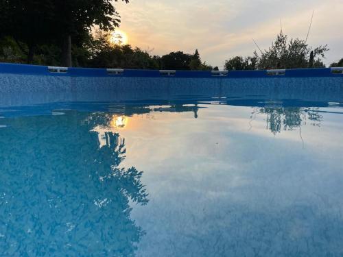  NIDO DEL CODIROSSO in Parrochia di Ripe