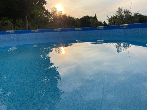 Swimming pool, NIDO DEL CODIROSSO in Colbordolo